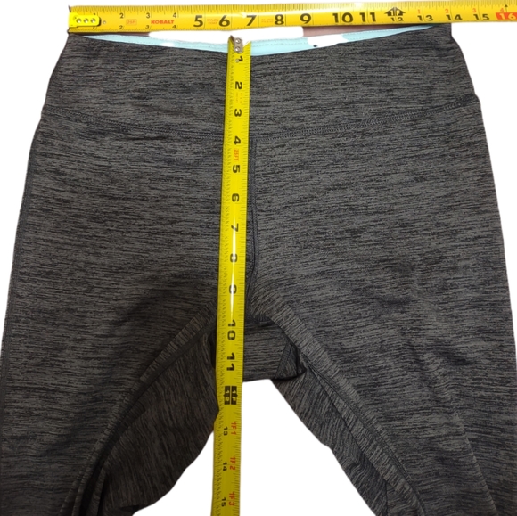 Gaiam Om Yoga Capri Leggings Gray Medium Auqa Purple Side Detail - Picture 4 of 10